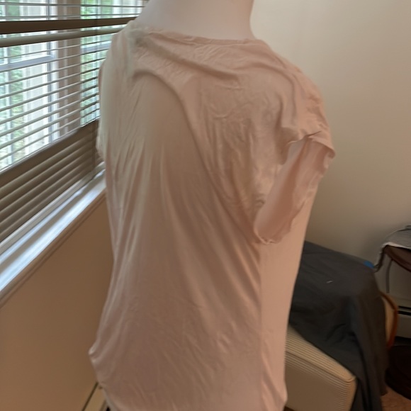 Light pink asymmetrical H&M blouse - Picture 2 of 3